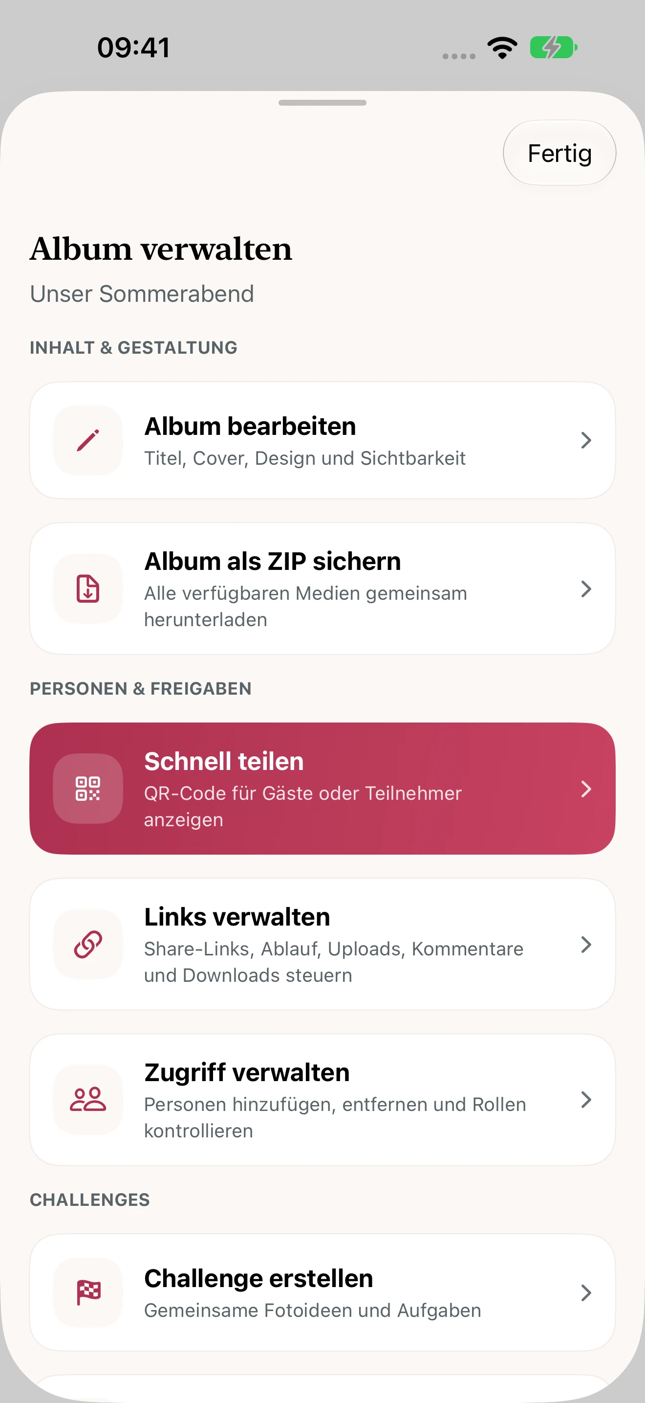 Übersichtliche Albumverwaltung der Moments-App